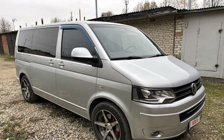 Volkswagen Multivan T5, 2012 год, 2 400 000 рублей, 4 фотография