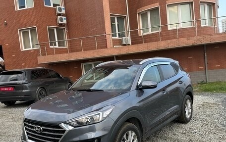 Hyundai Tucson III, 2020 год, 2 100 000 рублей, 1 фотография