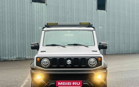 Suzuki Jimny, 2020 год, 4 300 000 рублей, 17 фотография