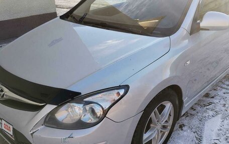 Hyundai i30 I, 2011 год, 830 000 рублей, 4 фотография