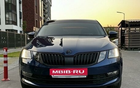 Skoda Octavia, 2017 год, 1 665 000 рублей, 2 фотография