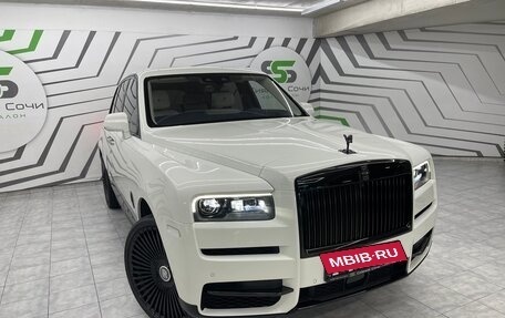 Rolls-Royce Cullinan, 2019 год, 38 900 000 рублей, 1 фотография