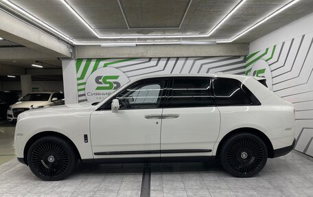 Rolls-Royce Cullinan, 2019 год, 38 900 000 рублей, 28 фотография