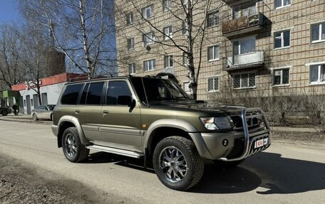 Nissan Patrol, 1999 год, 1 750 000 рублей, 30 фотография