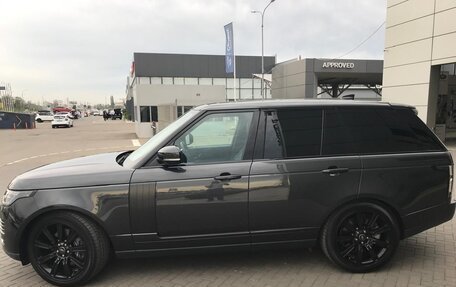 Land Rover Range Rover IV рестайлинг, 2018 год, 8 500 000 рублей, 4 фотография