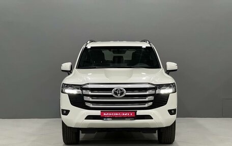 Toyota Land Cruiser, 2023 год, 13 800 000 рублей, 5 фотография