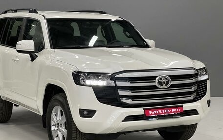 Toyota Land Cruiser, 2023 год, 13 800 000 рублей, 6 фотография