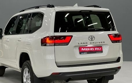 Toyota Land Cruiser, 2023 год, 13 800 000 рублей, 9 фотография