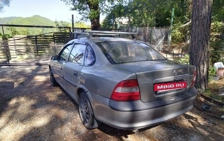 Opel Vectra B рестайлинг, 1996 год, 175 000 рублей, 3 фотография