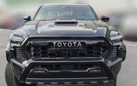 Toyota Tacoma, 2024 год, 13 598 000 рублей, 2 фотография