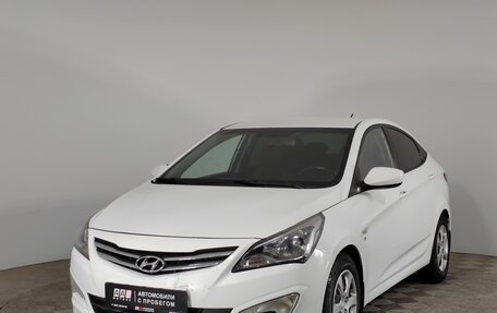 Hyundai Solaris II рестайлинг, 2015 год, 1 049 000 рублей, 1 фотография