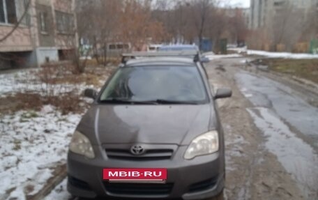 Toyota Corolla, 2004 год, 500 000 рублей, 2 фотография