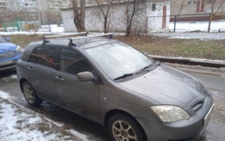 Toyota Corolla, 2004 год, 500 000 рублей, 4 фотография