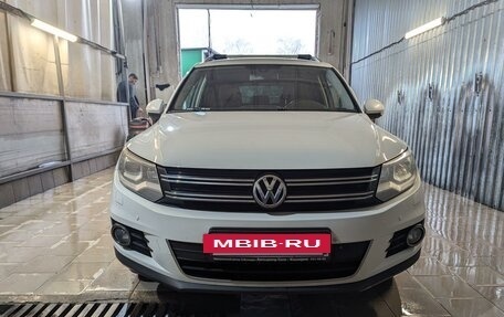 Volkswagen Tiguan I, 2013 год, 1 490 000 рублей, 2 фотография