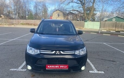 Mitsubishi Outlander III рестайлинг 3, 2012 год, 1 000 000 рублей, 1 фотография