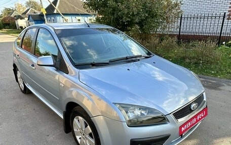 Ford Focus II рестайлинг, 2005 год, 497 000 рублей, 3 фотография