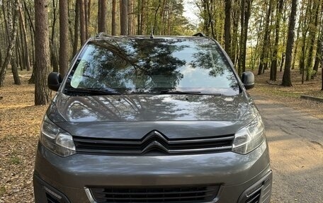 Citroen SpaceTourer I, 2020 год, 4 200 000 рублей, 16 фотография