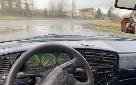 Volkswagen Passat B4, 1994 год, 170 000 рублей, 9 фотография