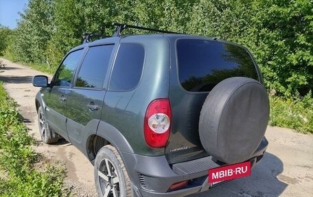 Chevrolet Niva I рестайлинг, 2017 год, 735 000 рублей, 12 фотография