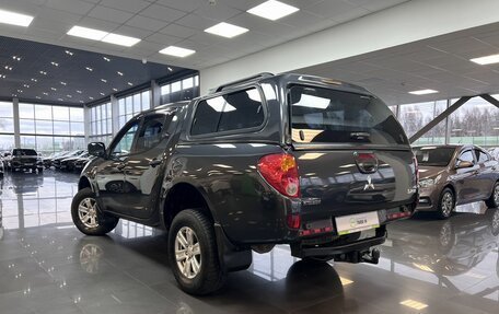 Mitsubishi L200 IV рестайлинг, 2010 год, 1 545 000 рублей, 4 фотография