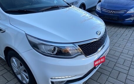 KIA Rio III рестайлинг, 2015 год, 1 355 000 рублей, 30 фотография