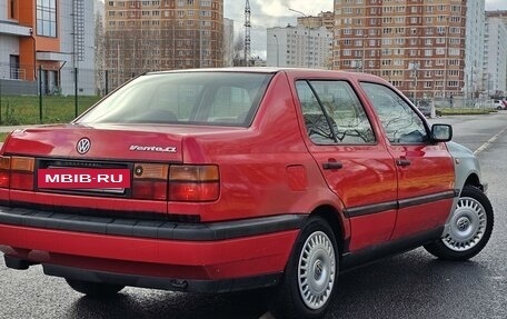 Volkswagen Vento, 1993 год, 169 000 рублей, 3 фотография