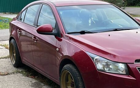 Chevrolet Cruze II, 2010 год, 1 310 000 рублей, 10 фотография