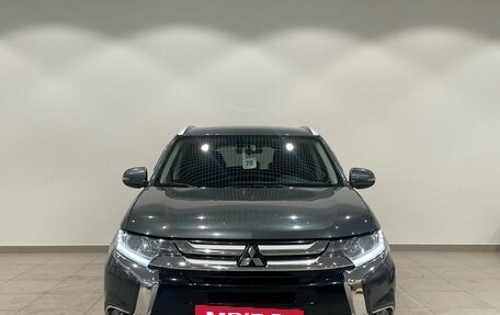 Mitsubishi Outlander III рестайлинг 3, 2018 год, 1 749 000 рублей, 9 фотография