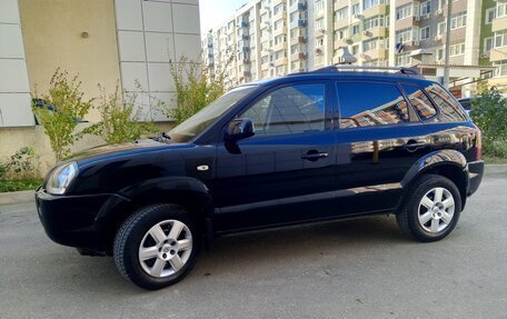 Hyundai Tucson III, 2008 год, 995 000 рублей, 3 фотография