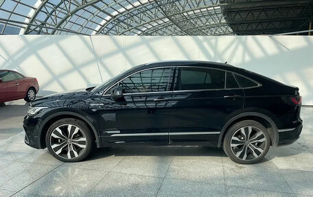 Volkswagen Tiguan II, 2022 год, 2 970 000 рублей, 6 фотография