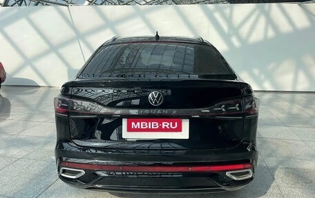 Volkswagen Tiguan II, 2022 год, 2 970 000 рублей, 8 фотография