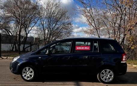 Opel Zafira B, 2012 год, 645 000 рублей, 24 фотография