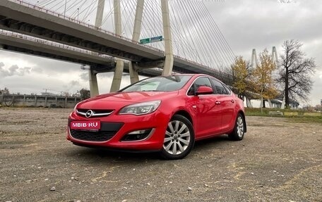 Opel Astra J, 2013 год, 1 049 000 рублей, 1 фотография