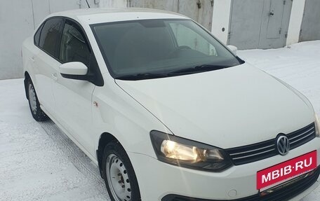 Volkswagen Polo VI (EU Market), 2013 год, 860 000 рублей, 13 фотография