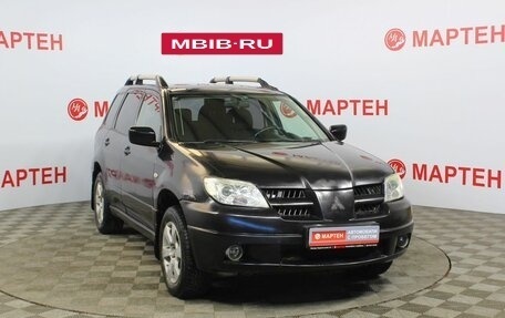 Mitsubishi Outlander III рестайлинг 3, 2006 год, 550 000 рублей, 3 фотография