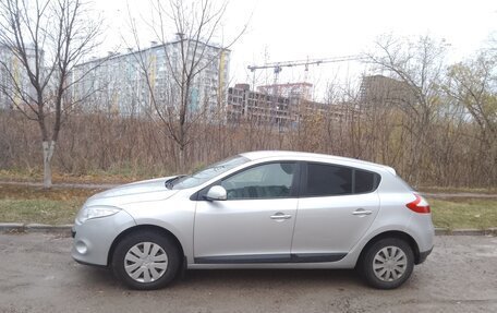 Renault Megane III, 2010 год, 700 000 рублей, 2 фотография