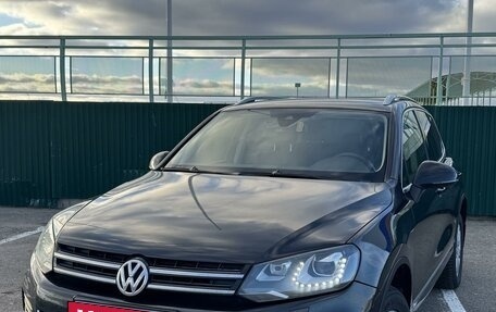 Volkswagen Touareg III, 2011 год, 3 000 000 рублей, 1 фотография