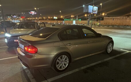 BMW 3 серия, 2009 год, 2 200 000 рублей, 15 фотография