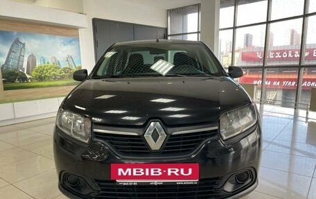 Renault Logan II, 2018 год, 670 000 рублей, 2 фотография