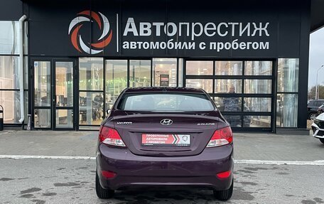 Hyundai Solaris II рестайлинг, 2011 год, 880 000 рублей, 8 фотография