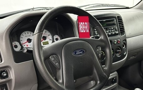 Ford Escape II, 2002 год, 680 000 рублей, 11 фотография