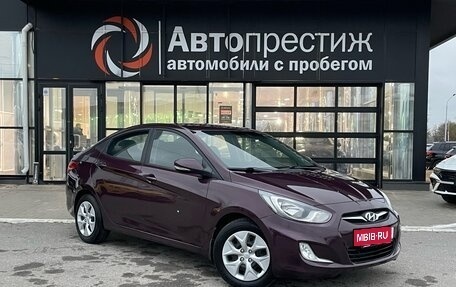 Hyundai Solaris II рестайлинг, 2011 год, 880 000 рублей, 4 фотография