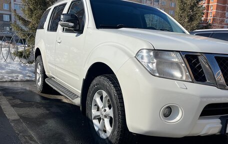 Nissan Pathfinder, 2011 год, 1 620 000 рублей, 10 фотография