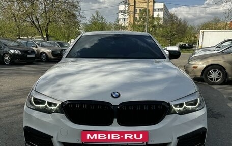 BMW 5 серия, 2018 год, 3 300 000 рублей, 2 фотография