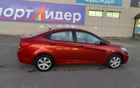 Hyundai Solaris II рестайлинг, 2011 год, 660 000 рублей, 5 фотография