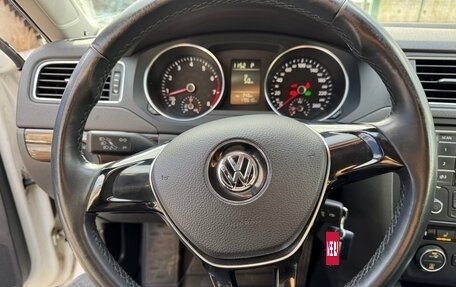 Volkswagen Jetta VI, 2015 год, 1 347 000 рублей, 16 фотография