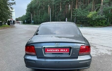 Hyundai Sonata IV рестайлинг, 2005 год, 360 000 рублей, 5 фотография