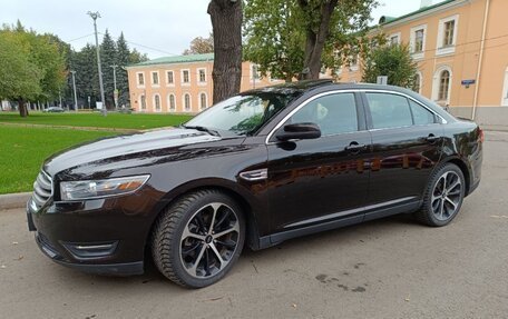 Ford Taurus VI рестайлинг, 2014 год, 2 150 000 рублей, 1 фотография