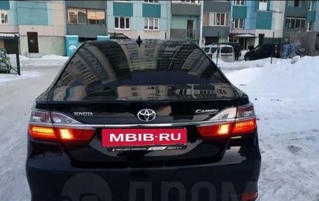 Toyota Camry, 2016 год, 2 750 000 рублей, 10 фотография