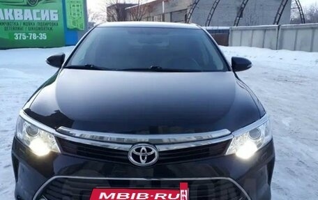 Toyota Camry, 2016 год, 2 750 000 рублей, 9 фотография